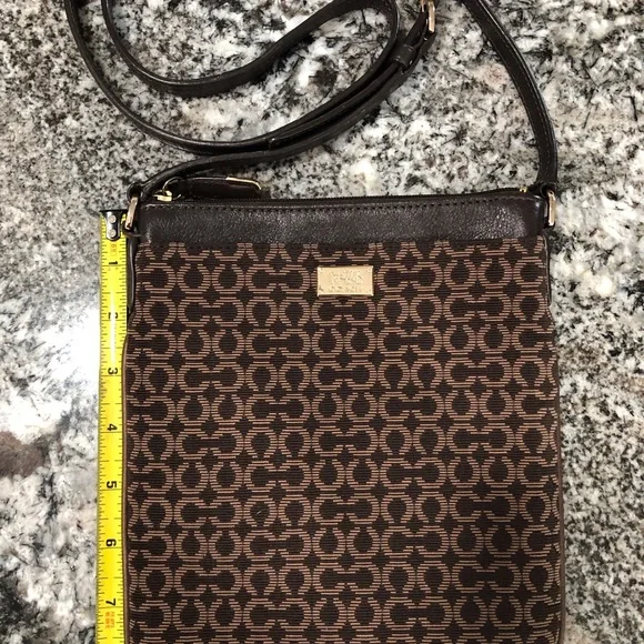 Coach Madison Swingpack/ Crossbody. Never Used. - Picture 4 of 10